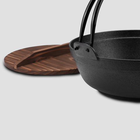 25cm Cast Iron Sukiyaki Hot Pot with Wooden Lid